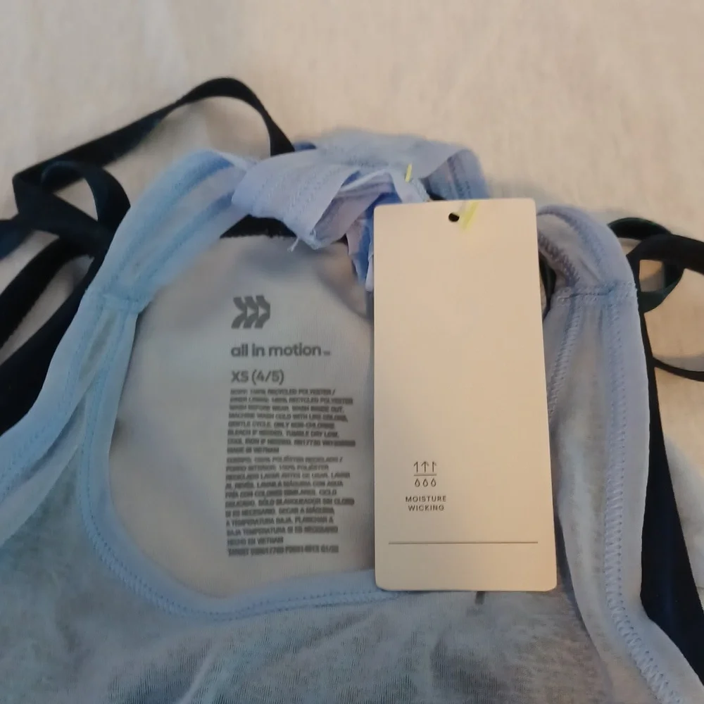all in motion‎ kids athletic top size XS(4/5)